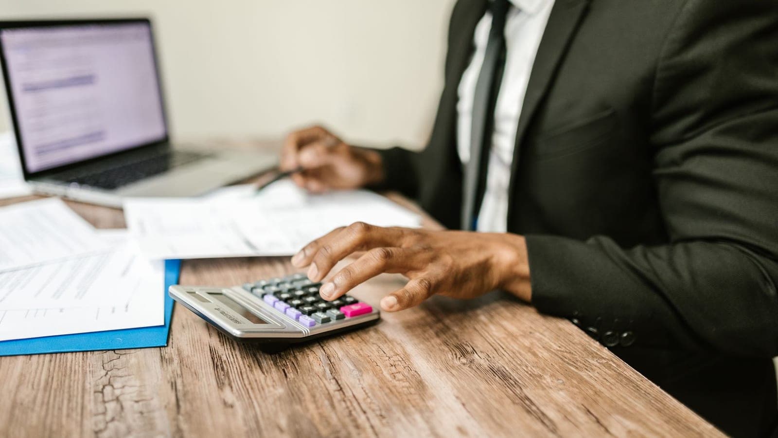 Faturar bilhetes de eventos no México: CFDI global 2026