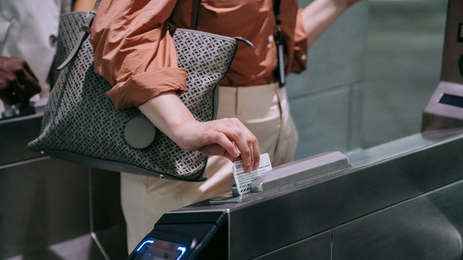 Brasil: fila virtual e reembolso integral já são obrigatórios; o resto do decreto dos bilhetes, em 20 dias