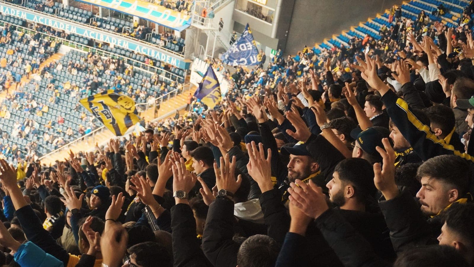 912 artistas encabezaron un estadio en 2025: el informe de IQ deja un solo recinto español en su lista