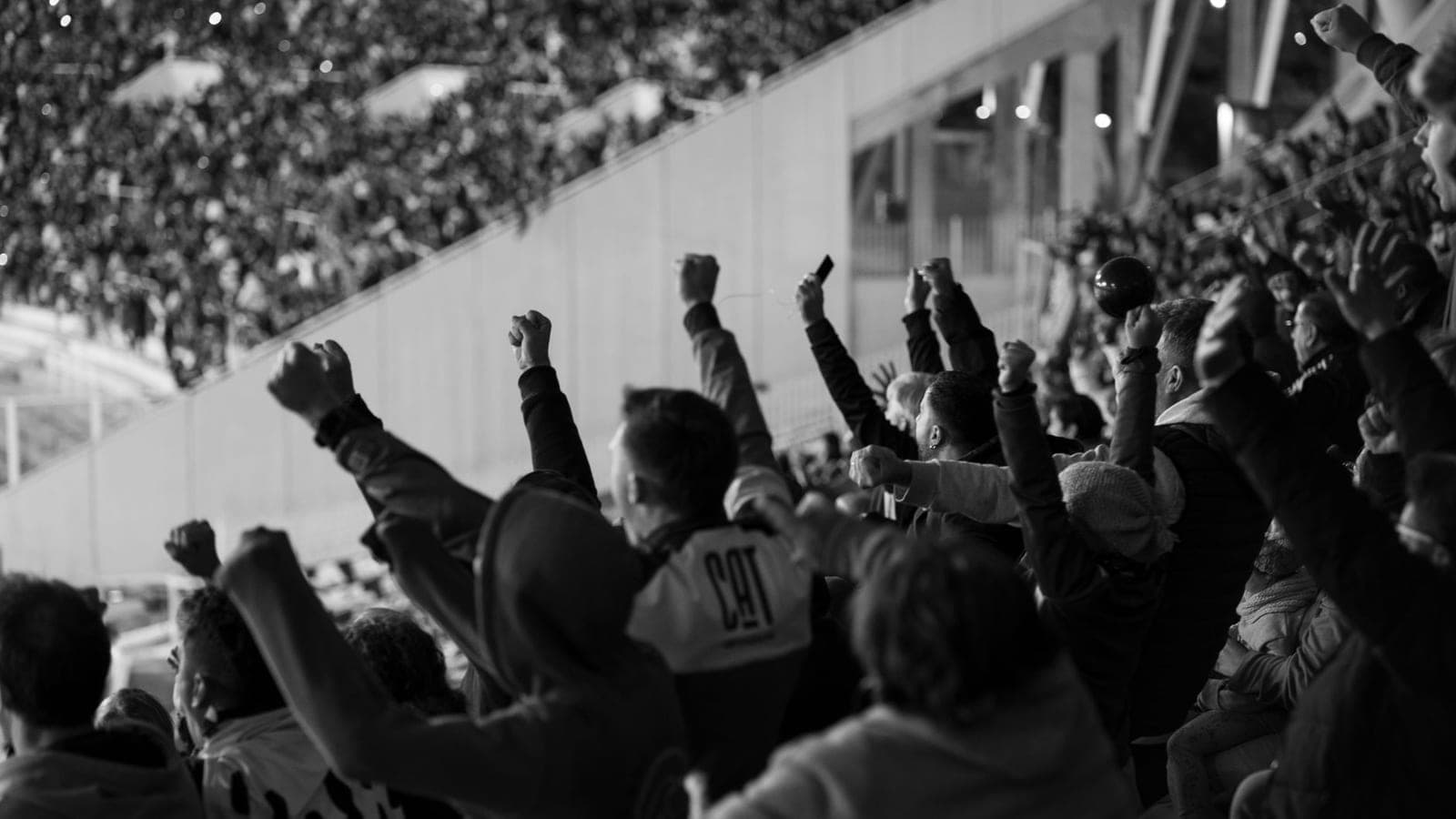 La UdeG no aprobó un estadio: aprobó un fideicomiso para estudiar si lo construye, con un foro de 5.000 personas dentro